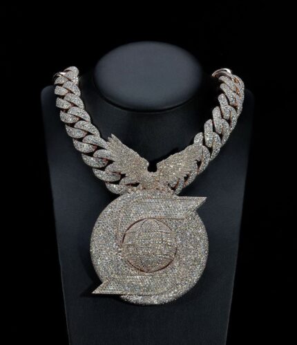 Customi Jewelry VVS Moissanite High Quality Customized Round Pendant Necklace