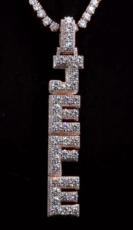 Customi Jewelry VVS Moissanite Custom Letter Pendant Necklace